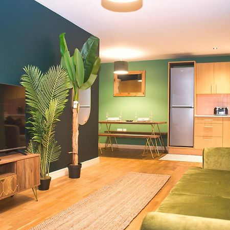 Spacious City Centre Apt - Free Parking - Ao Arena Manchester Exterior foto