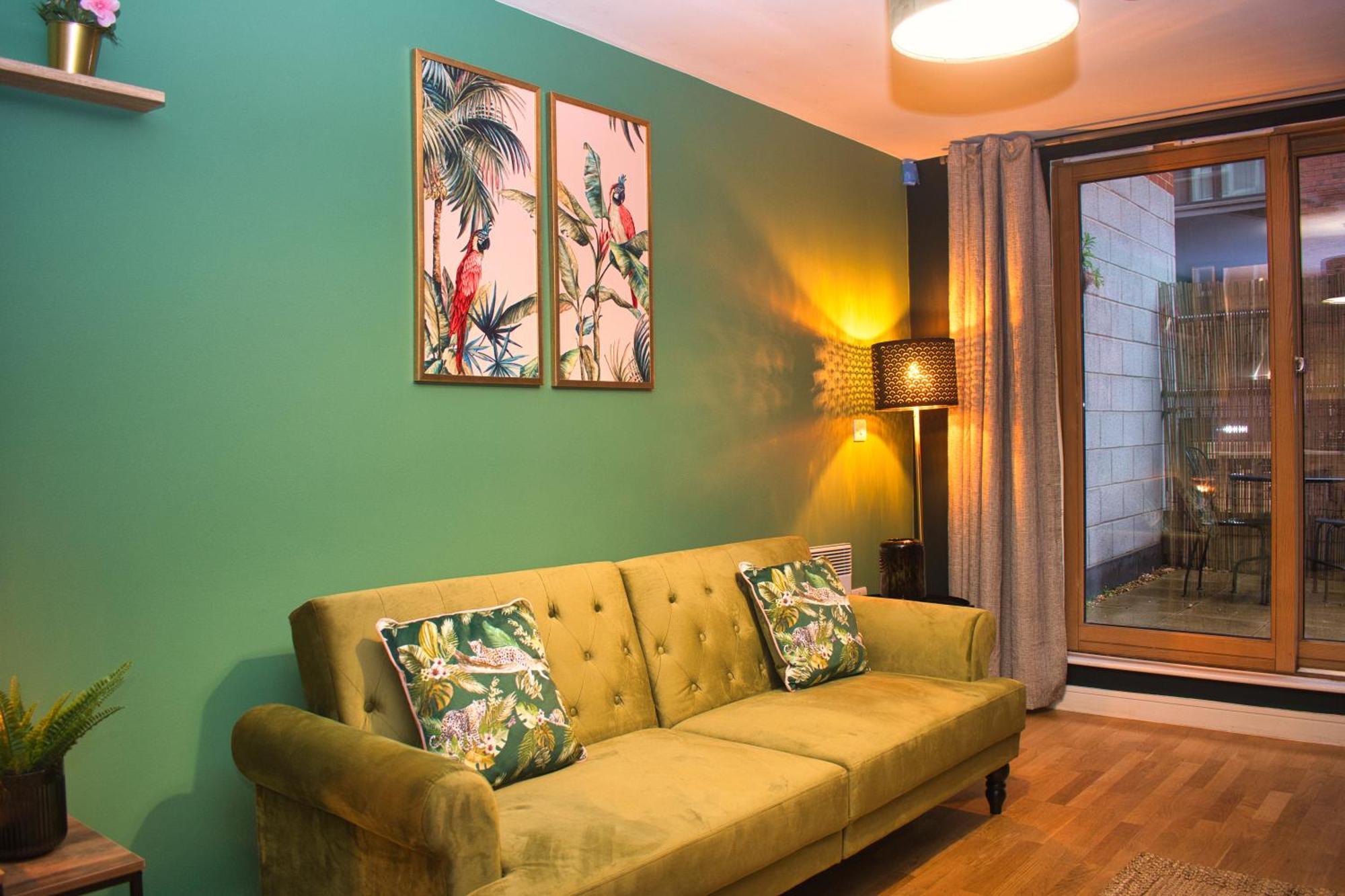 Spacious City Centre Apt - Free Parking - Ao Arena Manchester Exterior foto